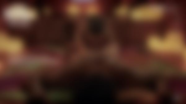 Skärmgrepp #11 från filmen Charlotta Tantra Temple Massage