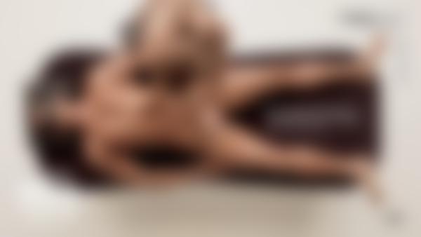 Екранна снимка №11 от филма Най-добрият масаж на пениса