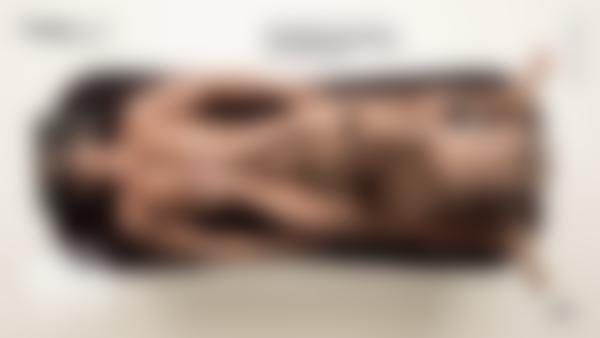 Екранна снимка №12 от филма Най-добрият масаж на пениса