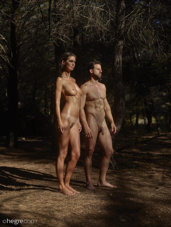 Image #5 from the gallery Charlotta and Alex into the woods